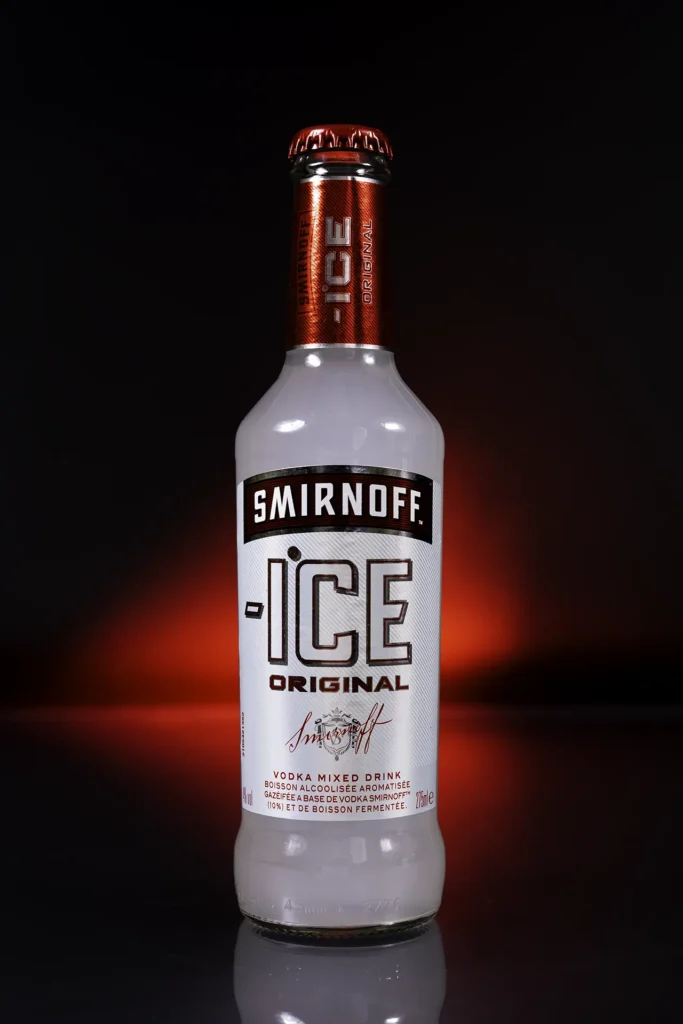 Photo pack shot bouteille Smirnoff Ice – pack shots produits Alpes-Maritimes, Villeneuve-Loubet, Côte d’Azur