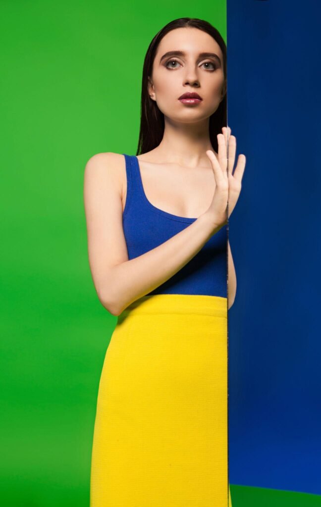 mannequin débutant regard expression studio erreurs à éviter pose visage